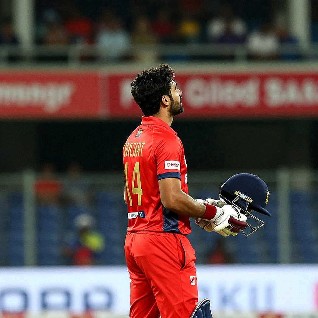 নীরব প্রেমাদাসা: ৫০ রানে গুটিয়ে যাওয়ার জ্যামিতি এবং এশিয়ার পিচ-খাতা নীরব প্রেমাদাসা: ৫০ রানে গুটিয়ে যাওয়ার জ্যামিতি এবং এশিয়ার পিচ-খাতা