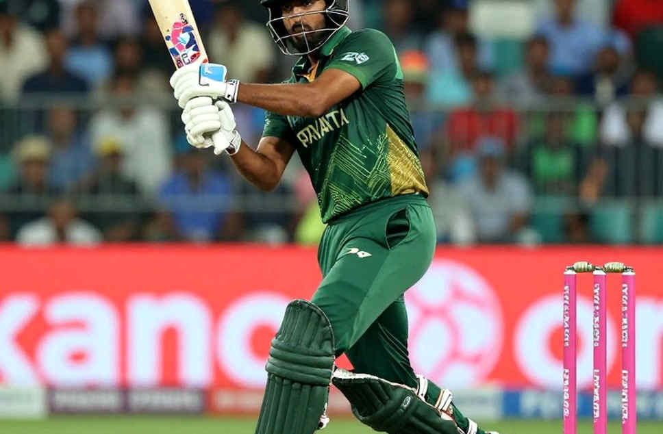 The New Beat of the Transfer Market: From Cricket's Auction Economy to Blockchain Fan Tokens